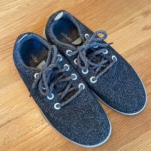 Allbirds The Classic Women’s Wool Runner Size 9